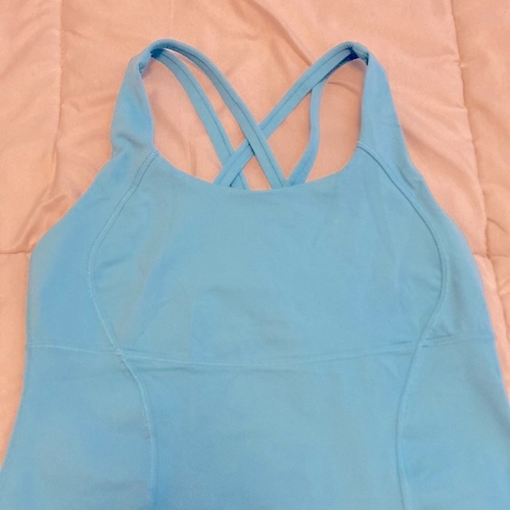 RARE! Lululemon Energy Tank Blue Moon ESTIMATED Size 4 - Picture 9 of 13